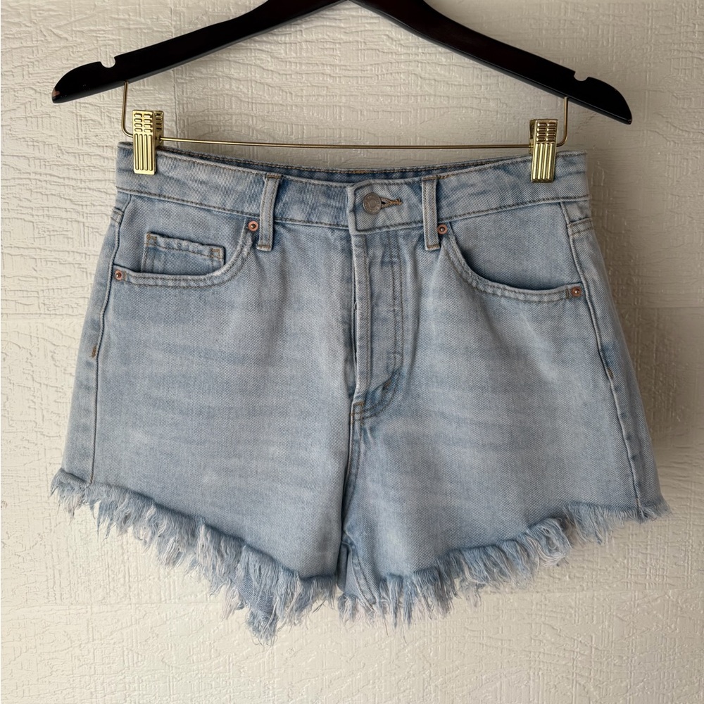Wild Fable Highest Rise Light Wash Shorts Size 4